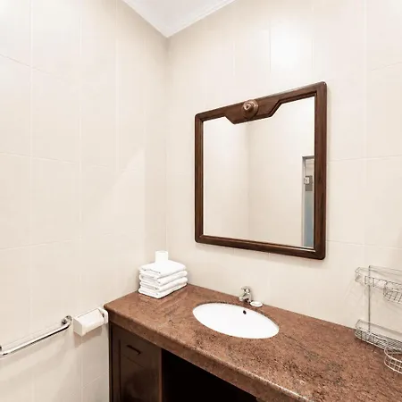 Enny'S Guest House-3